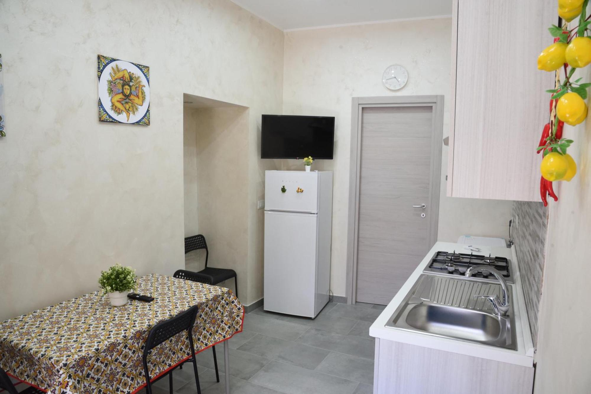 דירות קטאניה Family House מראה חיצוני תמונה